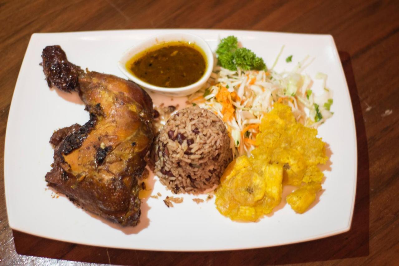 Lapalapa Beachfront Hotel Puerto Viejo de Talamanca Zewnętrze zdjęcie